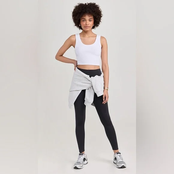 New with tags ALO Yoga White Wellness Tank Size: Medium Sold Out - Picture 9 of 10